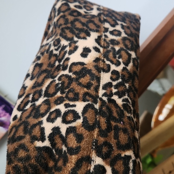 Vintage Brighton Leopard Faux Fur and Leather Shoulder Bag - Picture 6 of 15